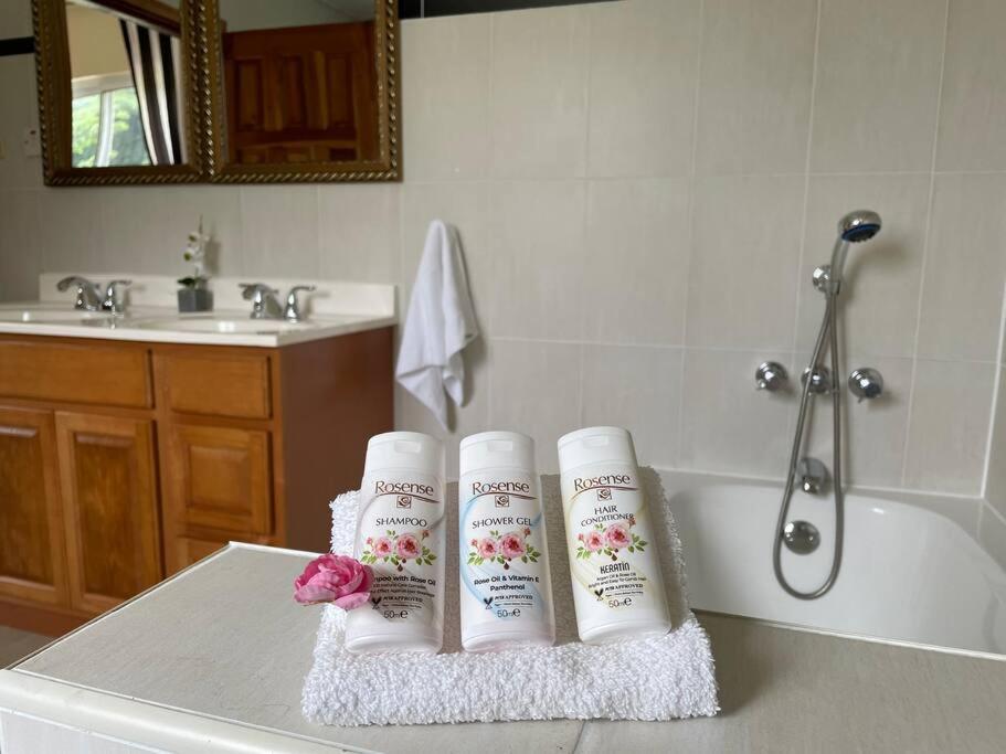 Spring Garden Mobay Resort Luxurious Apartments Montego Bay Exterior foto
