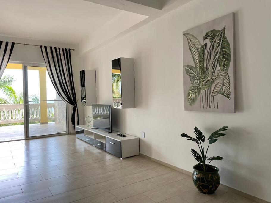 Spring Garden Mobay Resort Luxurious Apartments Montego Bay Exterior foto