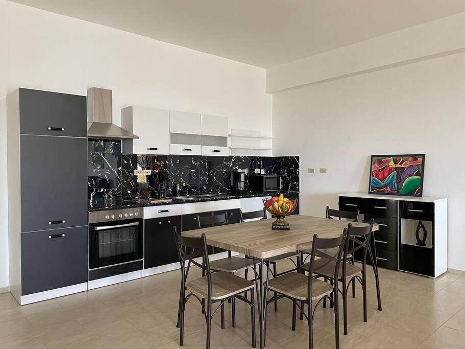 Spring Garden Mobay Resort Luxurious Apartments Montego Bay Exterior foto
