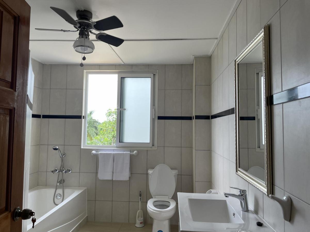 Spring Garden Mobay Resort Luxurious Apartments Montego Bay Exterior foto